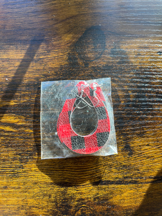 Red/black Earrings